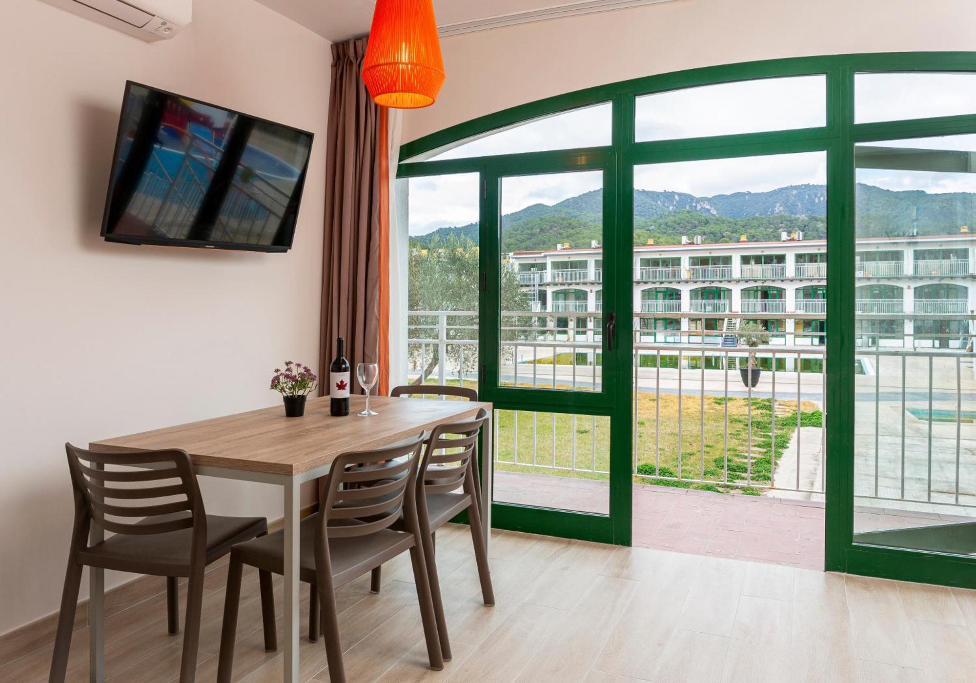 Medplaya Aparthotel Sant Eloi トッサ・デ・マール エクステリア 写真
